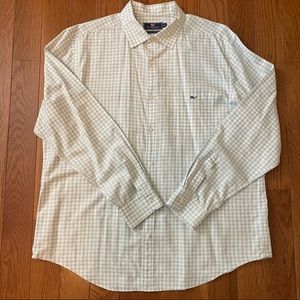 Vineyard Vines Men’s Classic Fit Tucker Shirt